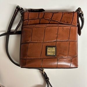 Dooney & Bourke purse
